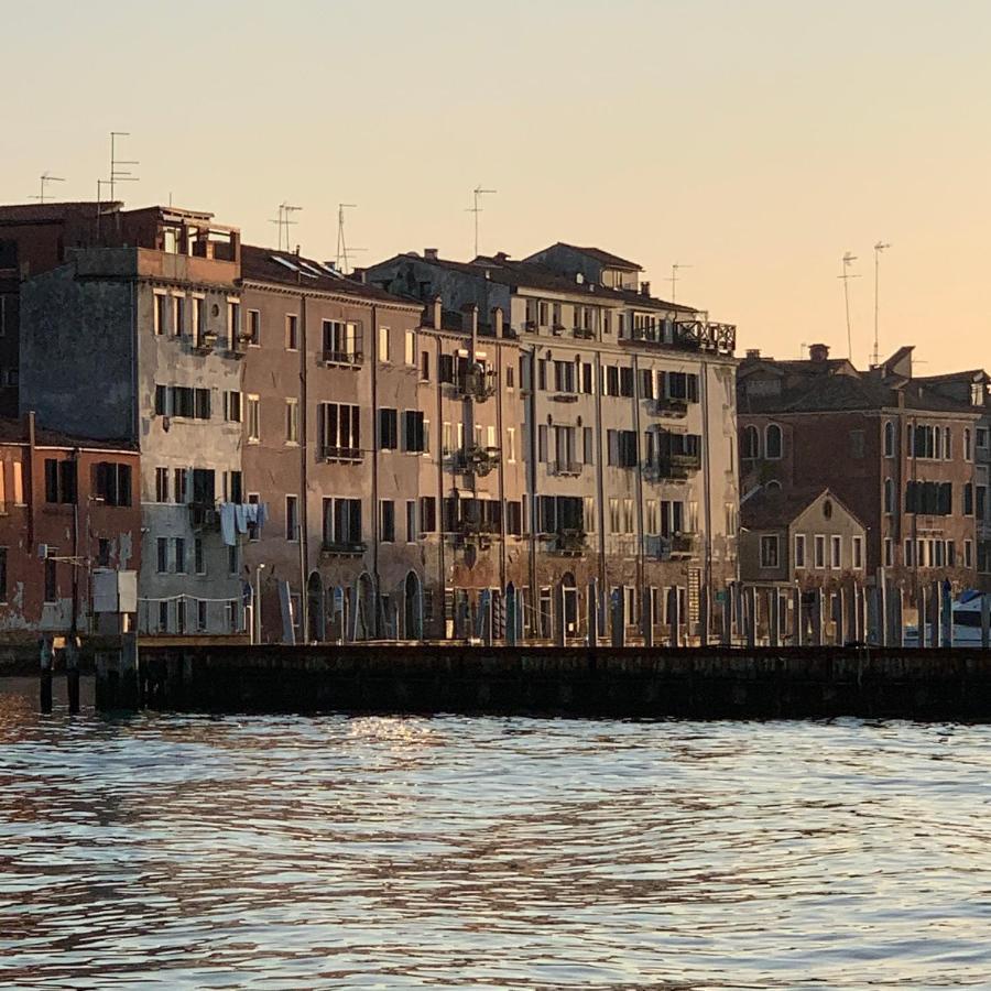 Romantic Enchantment With Private Bathroom Venezia Eksteriør bilde